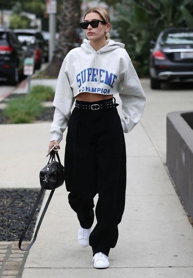 Hoodie dan Track Pants