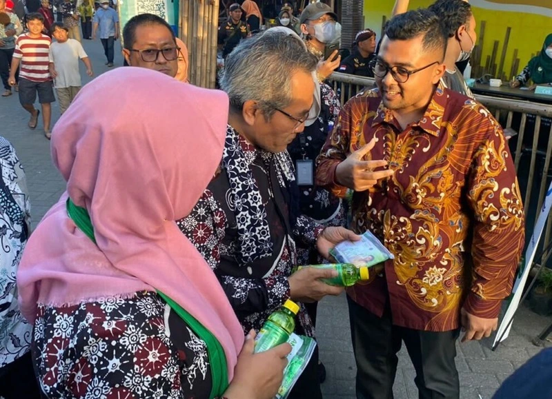 Peringati HUT Kabupaten Bantul, ENESIS GROUP Berikan Bantuan Produk Kesehatan di RSUD Panembahan Senopati Bantul