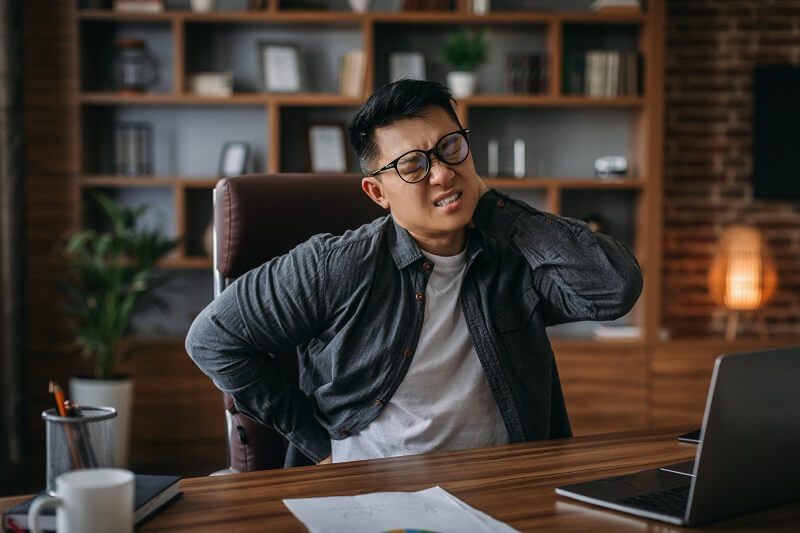 cara mengatasi pegal di leher