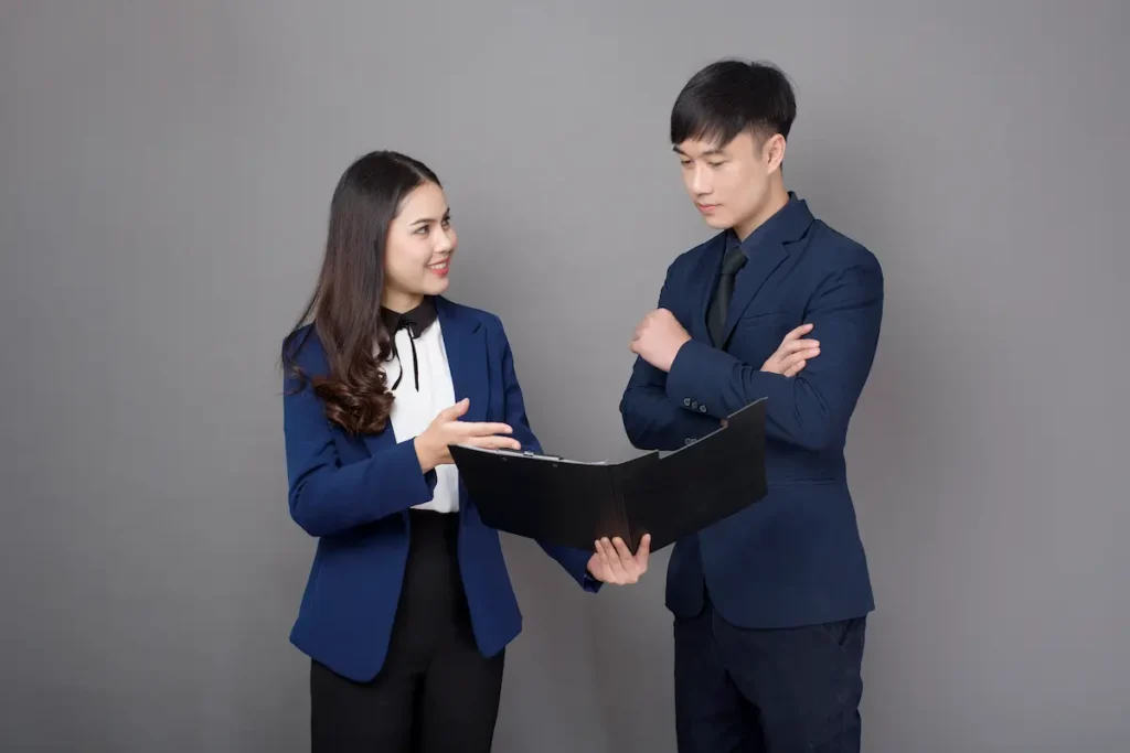 hak dan kewajiban karyawan