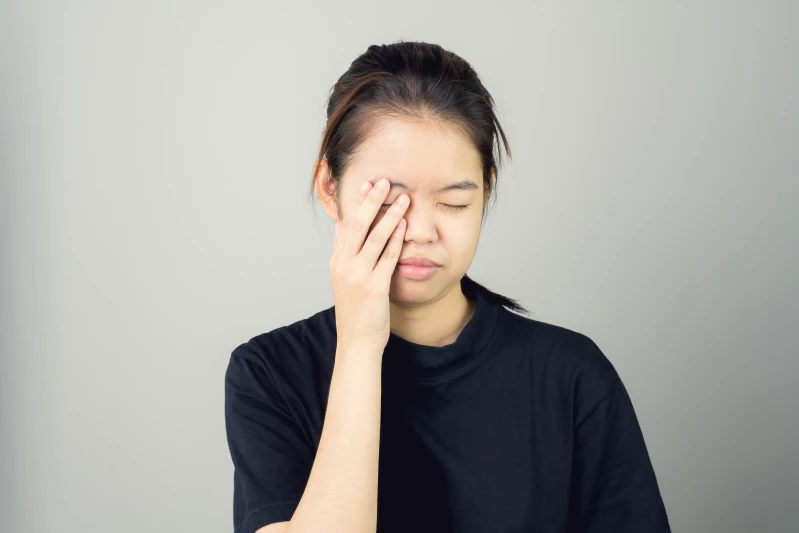 kelopak mata bengkak