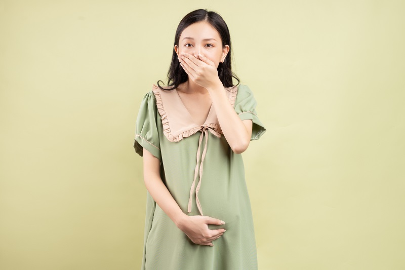 cara mengatasi panas dalam saat hamil