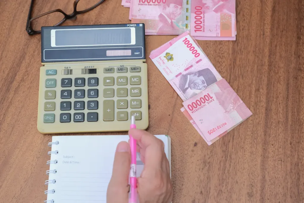 perbedaan gaji gross dan net