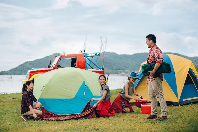 perlengkapan pribadi saat kemah