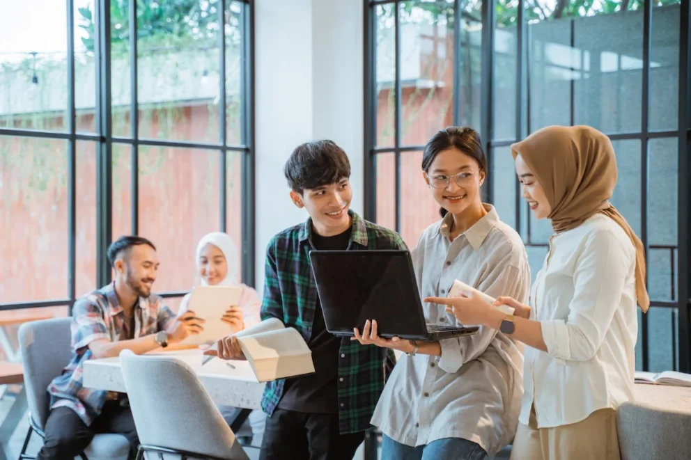 rata-rata gaji magang