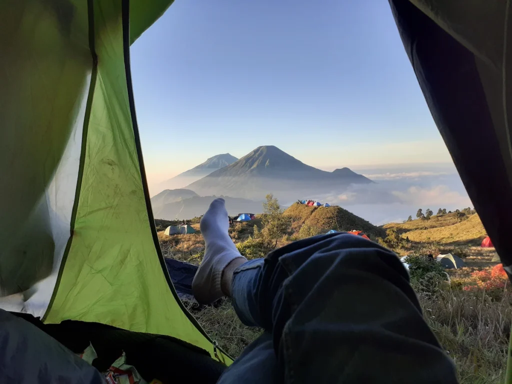 tempat camping di bogor view gunung